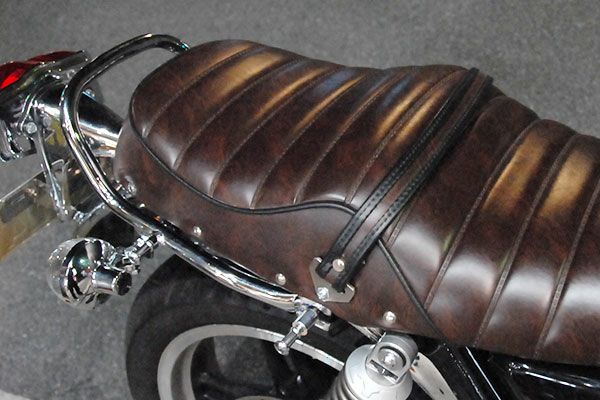 CB1100タックロールシート | 旧車バイクカスタムパーツのゼット