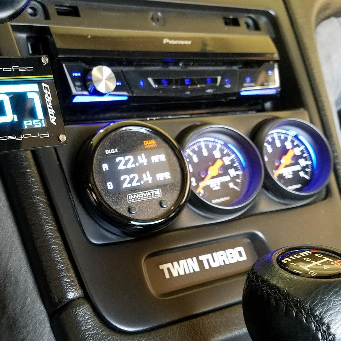 ZSPEC Clock Hole-Cover Plate for 90-99 Nissan 300zx Z32 Stereo Bezels