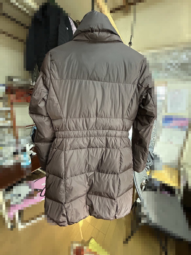 クリーニングできない表示 の COACH のダウンコート – 秋元美女木