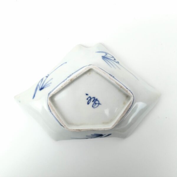 伊万里 染付型紙摺印判変形皿 五枚組 – 古美術西川