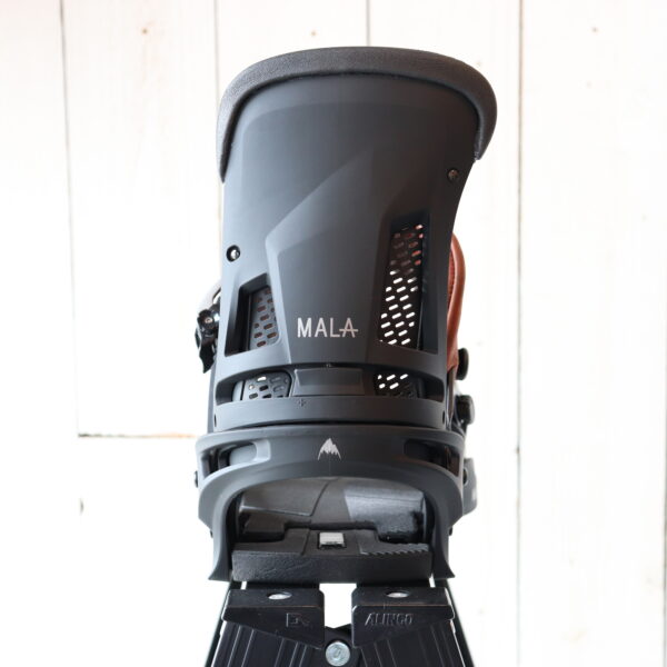 自分だけのビンディングに育てる BURTON | MALAVITA LEATHER – A-BONY