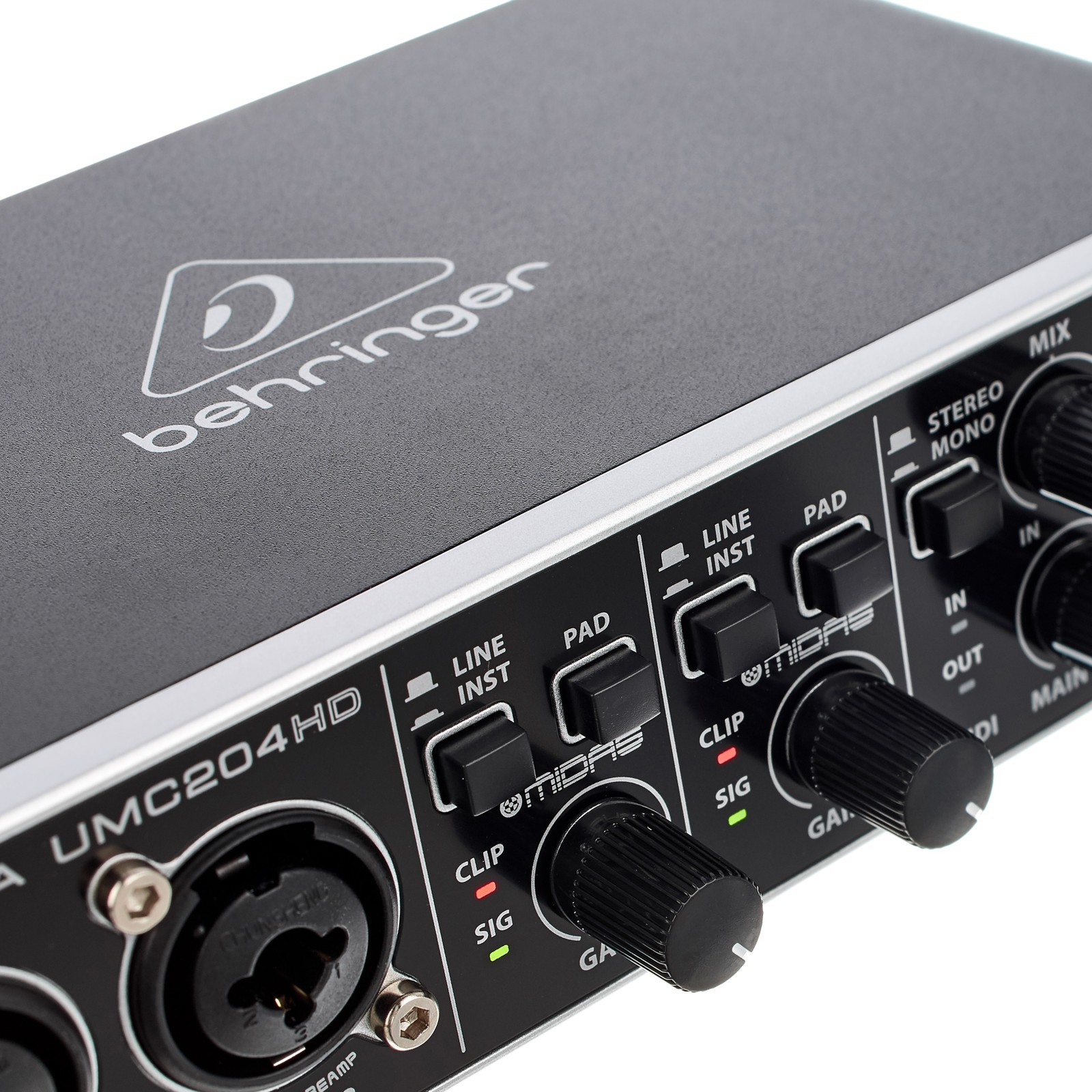 Behringer U-Phoria UMC204HD – United States