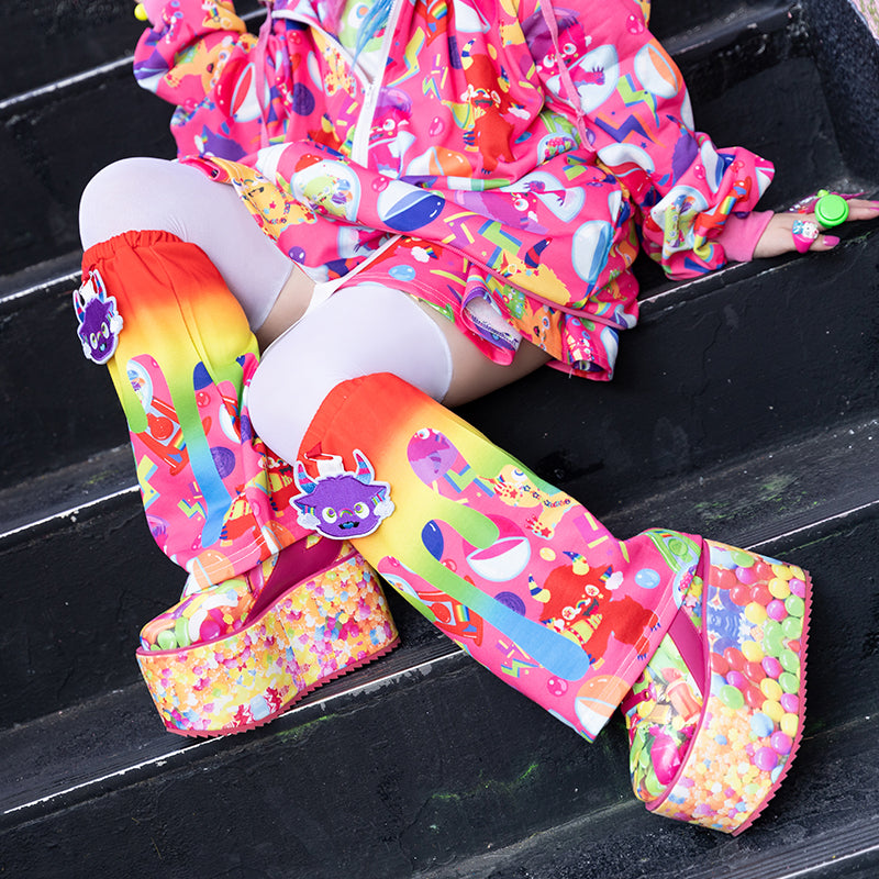 カプセルモンスター レッグウォーマー – ACDC RAG