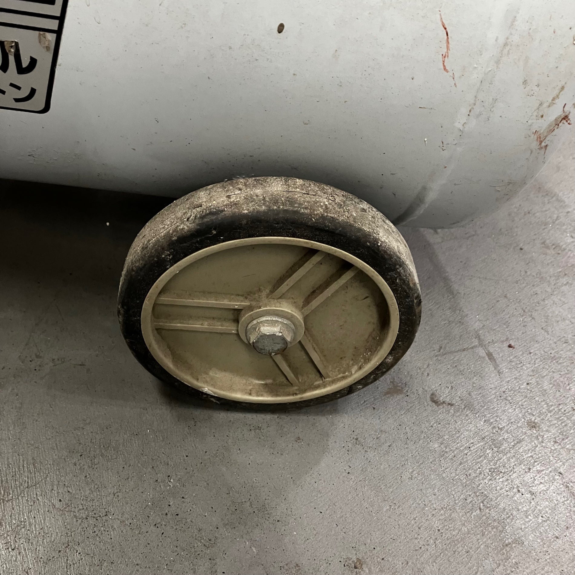 店頭受取り限定】〇高儀(TAKAGI) 静音オイルレスコンプレッサー ACP