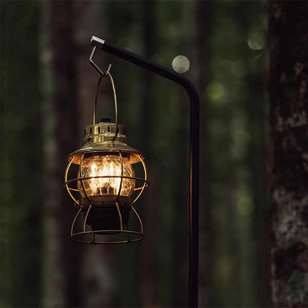 ベアボーンズ レイルロードランタンLED ブラス – aandfonlinestore