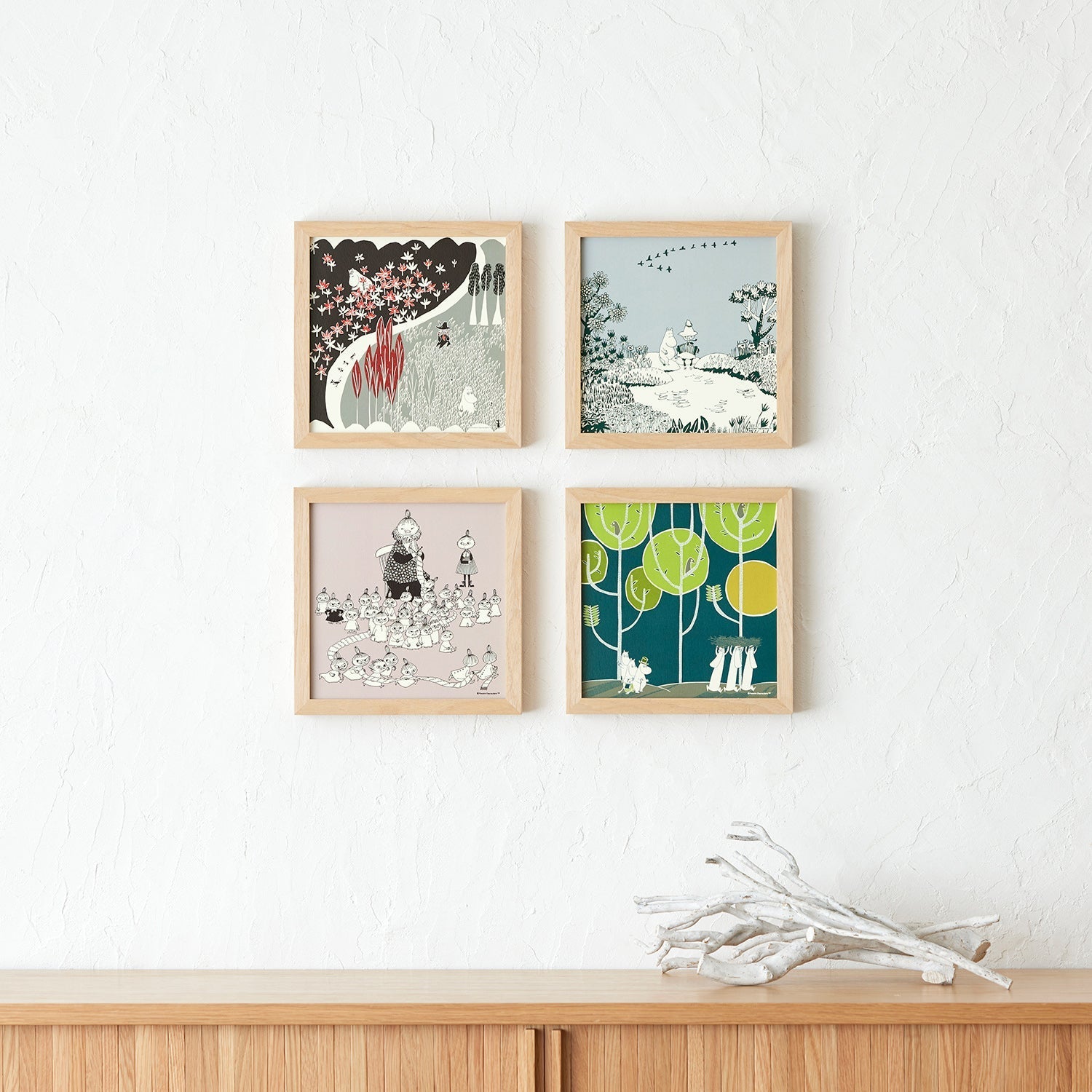 アートポスター | MOOMIN MYNOMAFURA（ミイのマフラー）pink フレーム