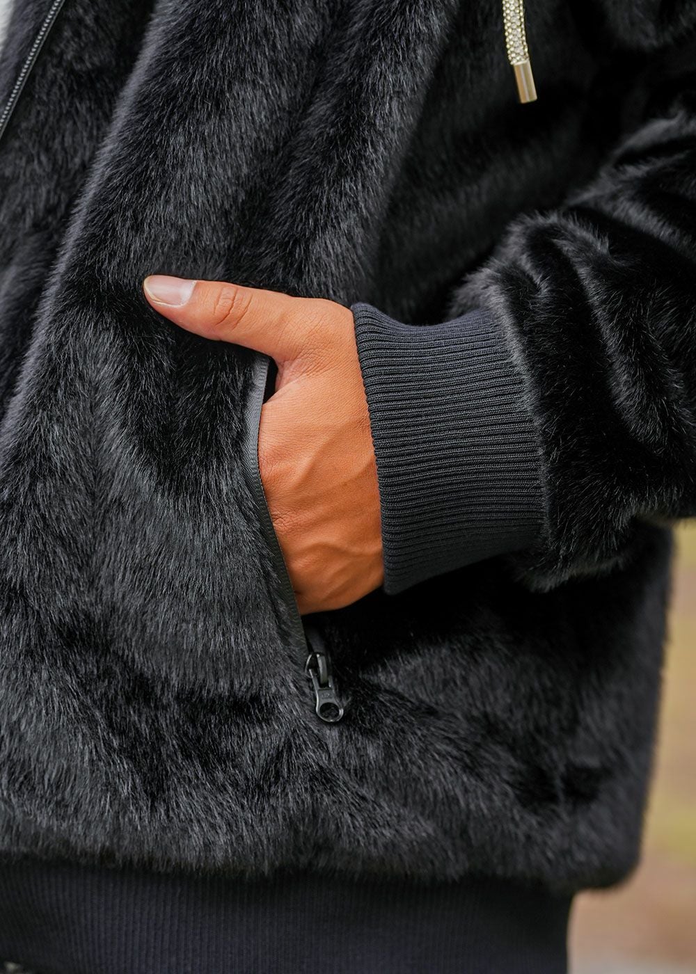 RTEG OE/OPファーフーディー | adamsJUGGLER（アダムスジャグラー