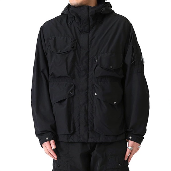 C.P. Company シーピーカンパニー ガーメントダイ フラットナイロン