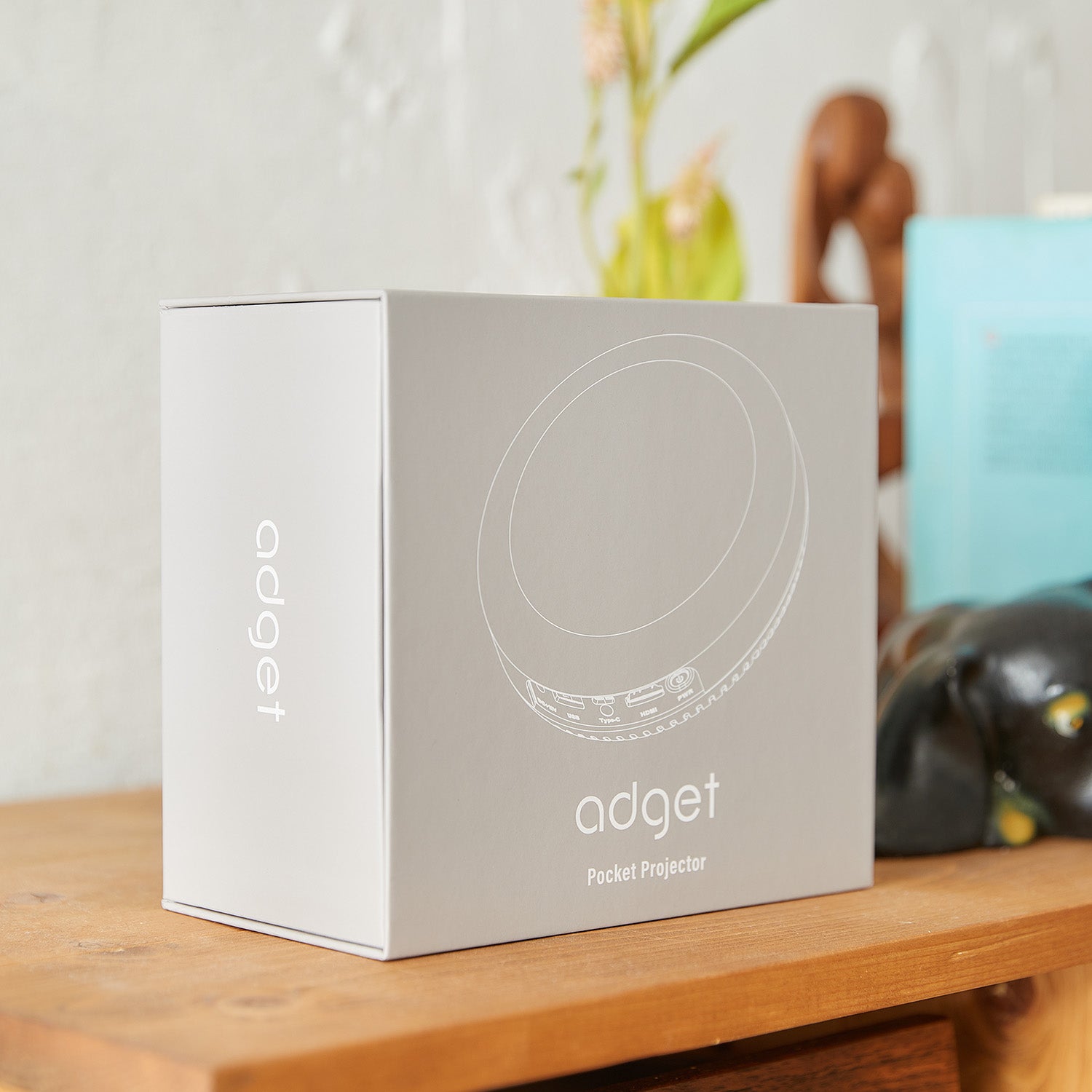 Adget Pocket Projector（アジェットポケットプロジェクター） – Adget