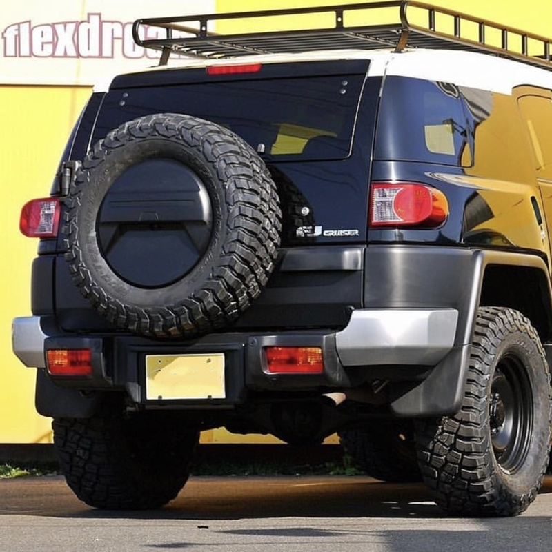 Toyota fjクルーザーのスペアタイヤカバー、リアセンタートリムカバー