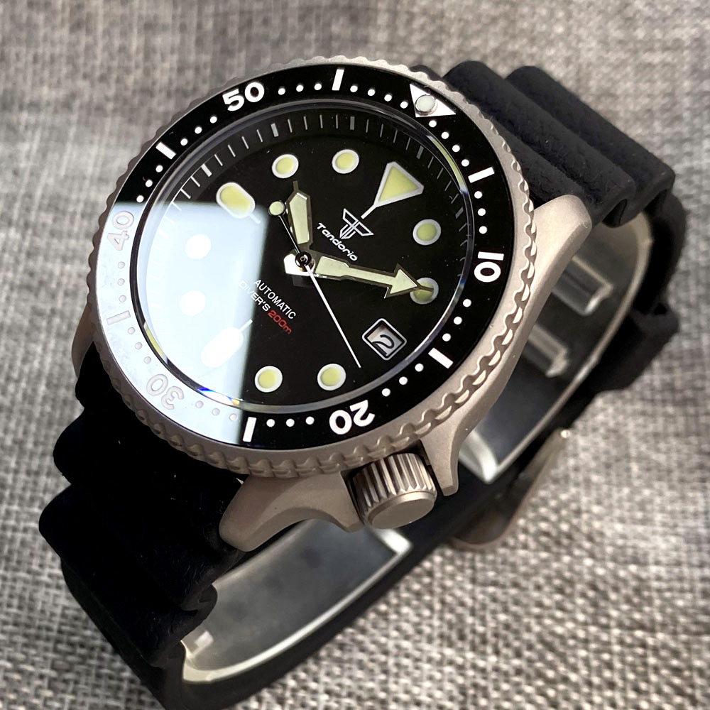 Titanium Diver NH35A Black Automatic 200M Men Watch Sapphire Glass
