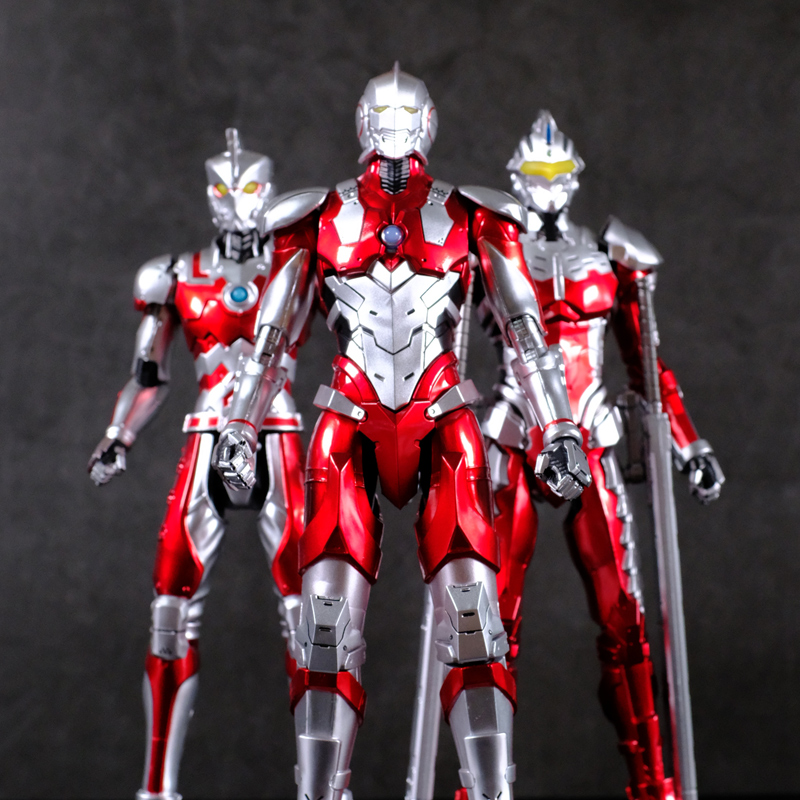 ウルトラマンアクションフィギュア ZD おもちゃ東高太郎ゼロスーツ