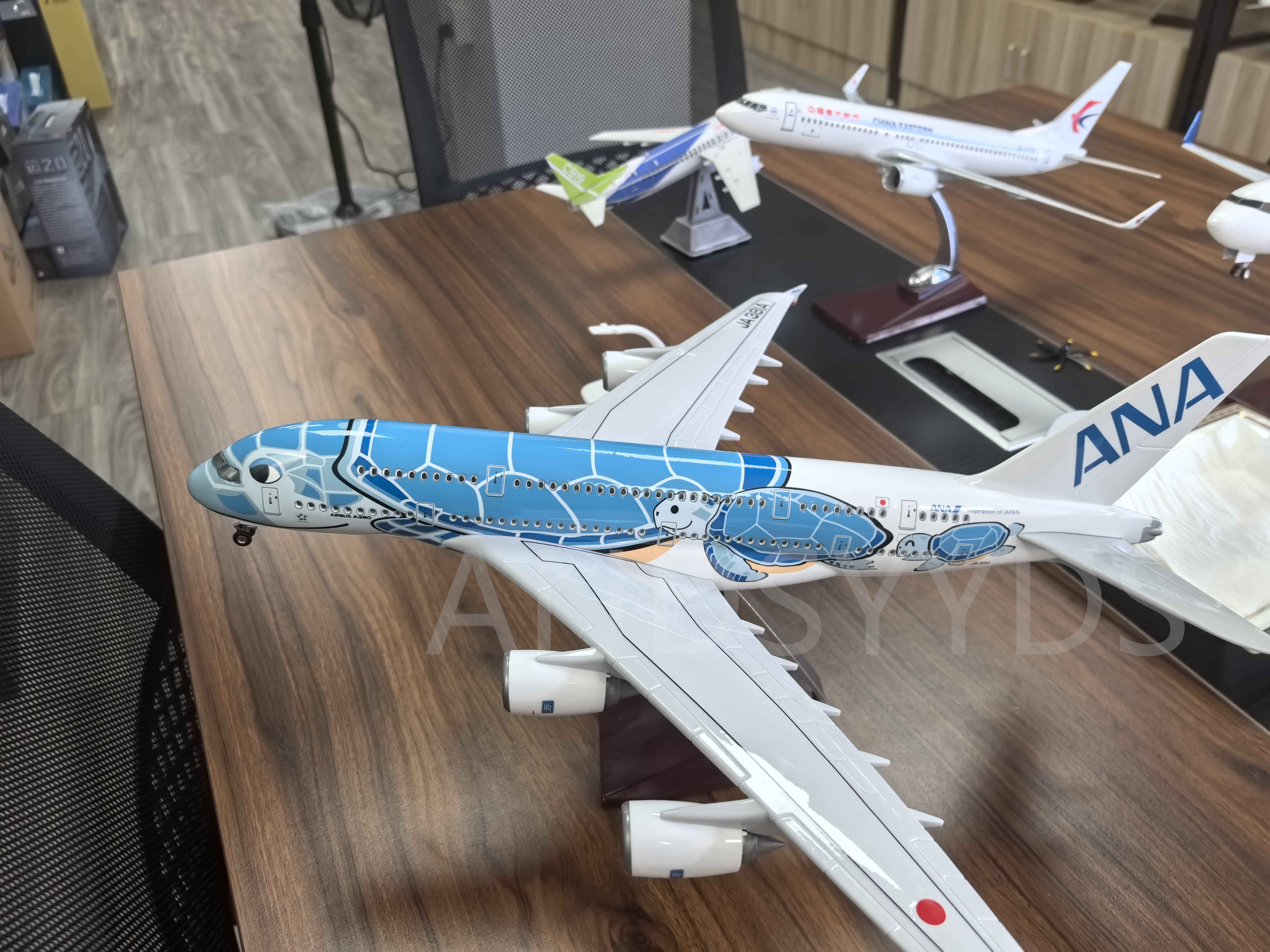 1:160 47CM Japan Air ANA Airbus A380 Model Plane Cartoon Sea