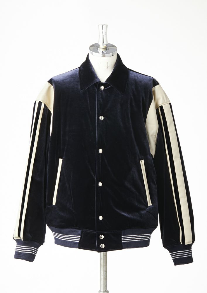 AKM［エイケイエム］公式オンラインショップ | アウター