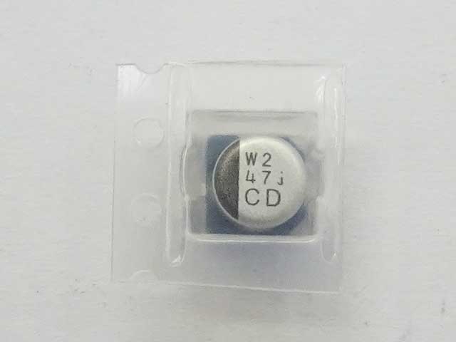 チップアルミ電解コンデンサー 47μF6.3V105℃ ニチコンCD: 受動部品