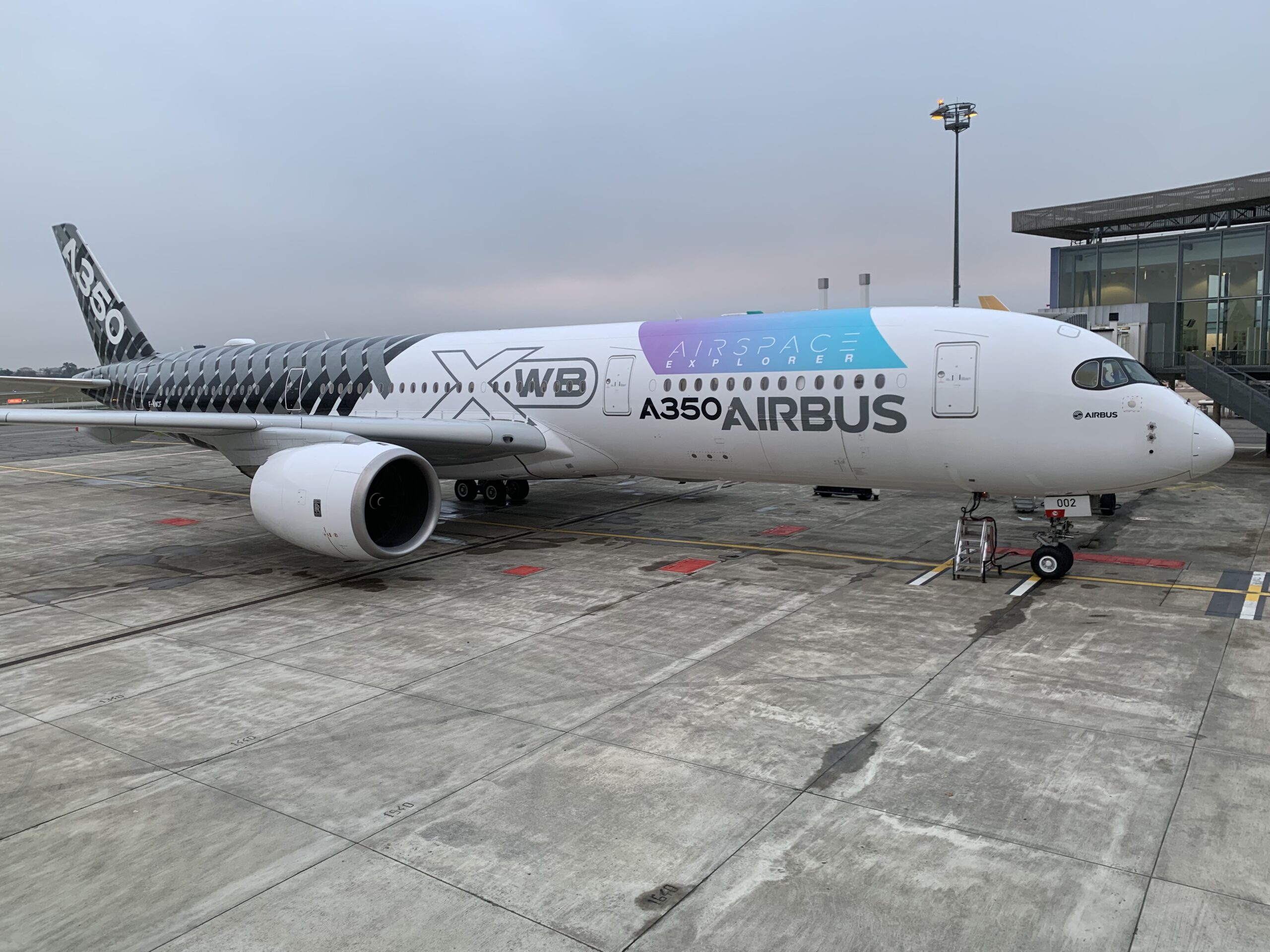 Doing an optimized flight on the Airbus A350-900 |