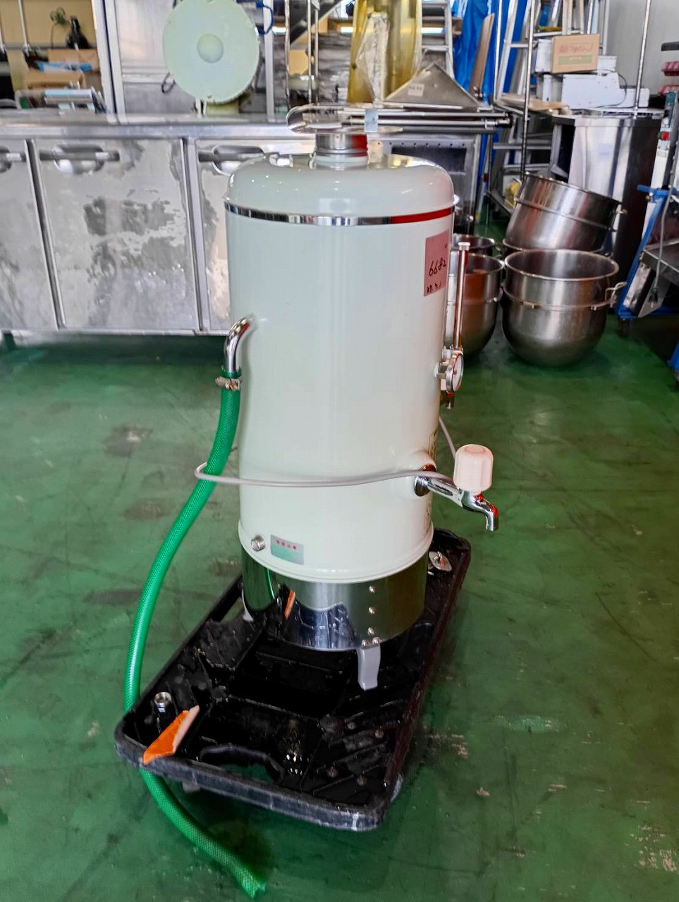 貯蔵湯沸器 細山熱器 DN−1号 中古品 AR-6682 | 株式会社アイリテクノ