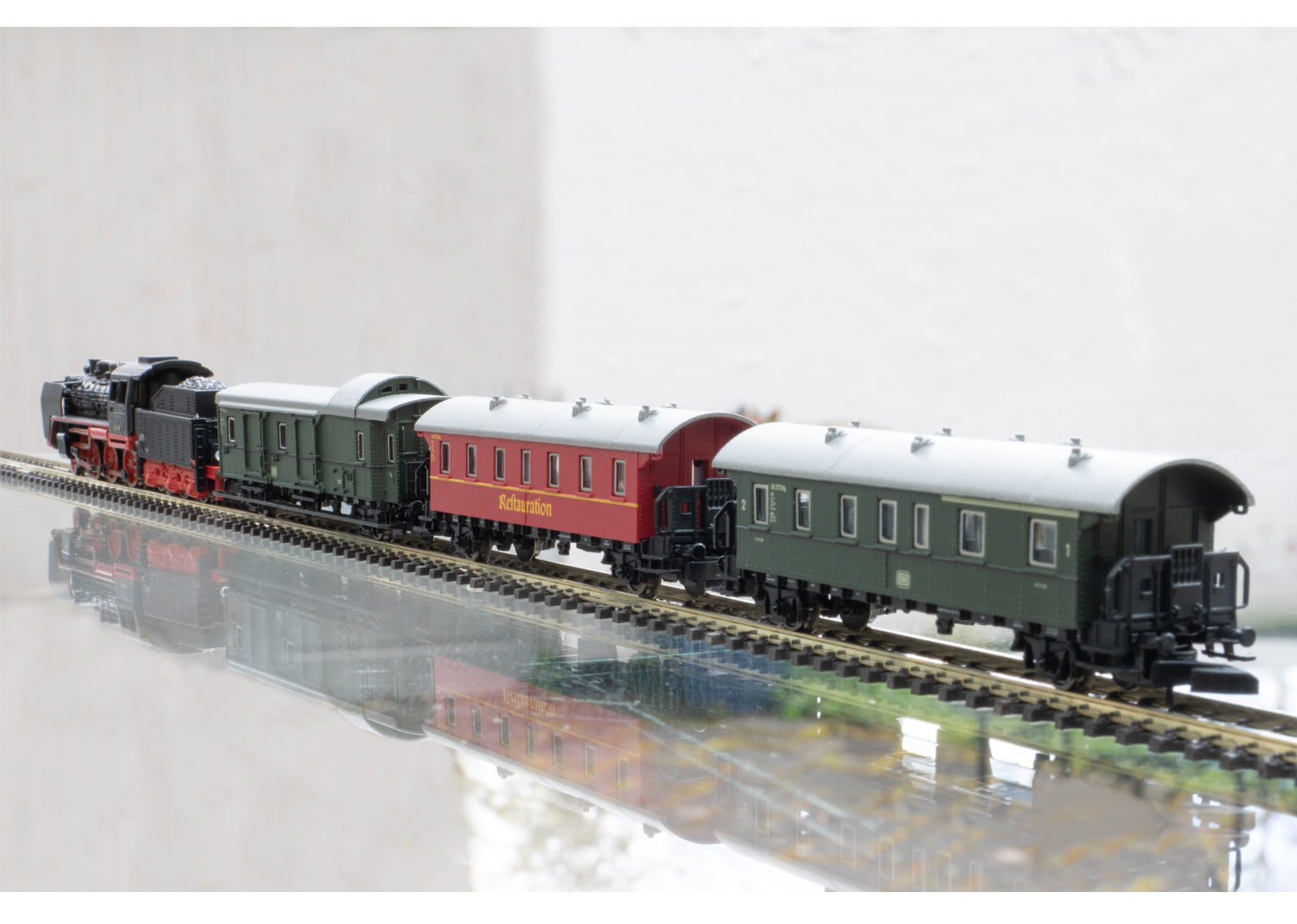 Marklin 81874 Museum Passenger Train Starter Set – Ajckids