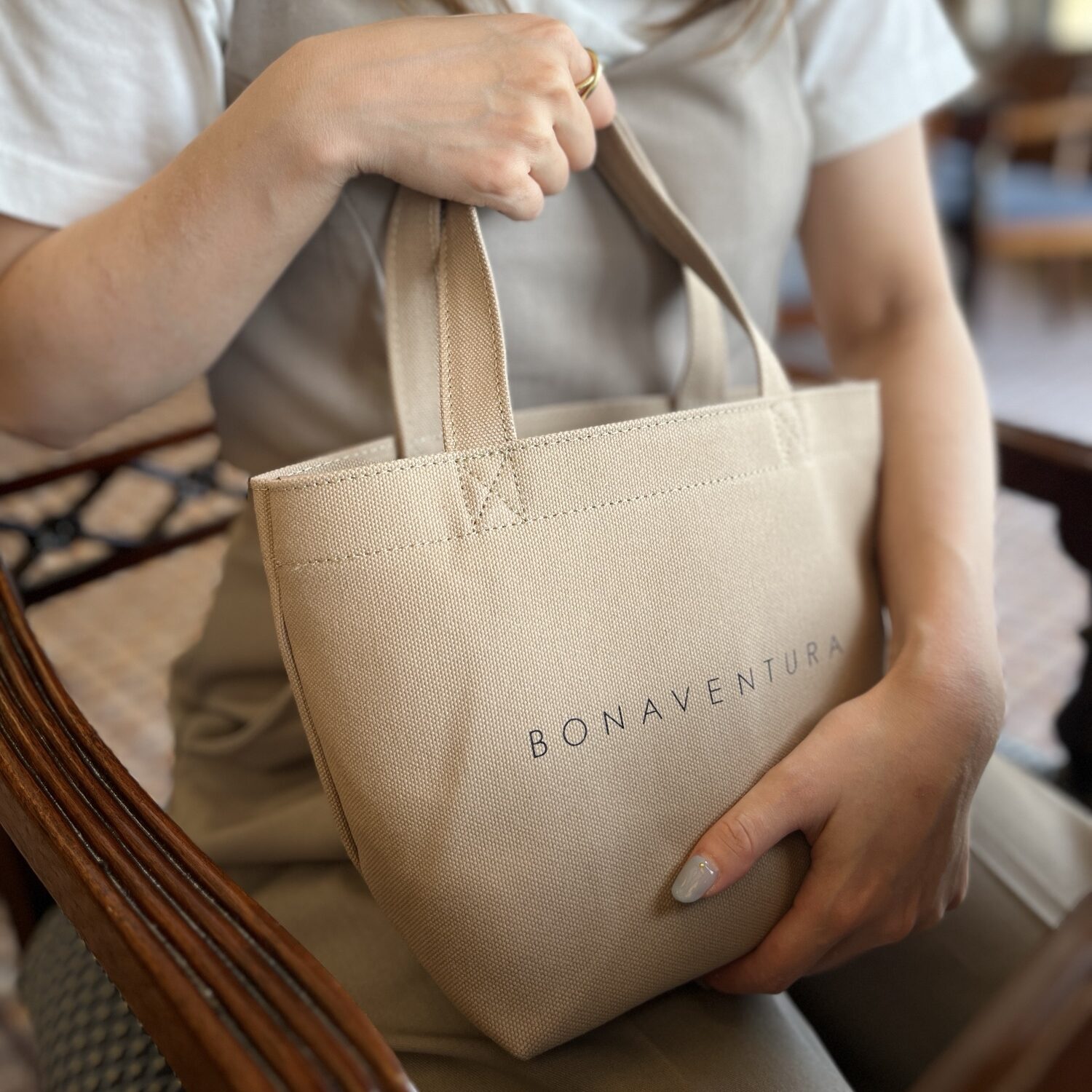 口コミ】ボナベンチュラのトートバッグのレビュー！人気のバッグ