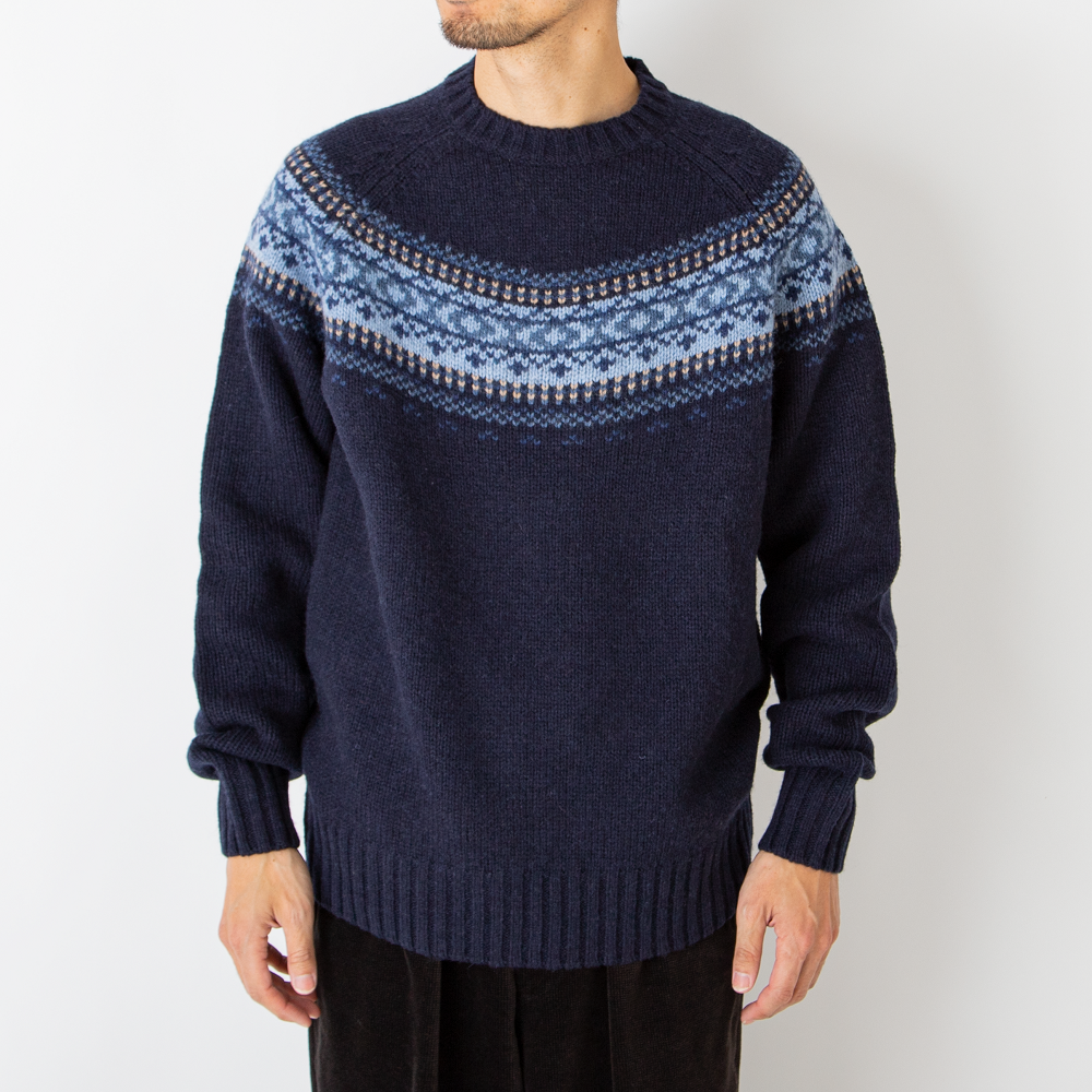 3G RAGLAN SLEEVE FAIR ISLE KNIT | NEWS - AlanPaine(アラン ペイン)