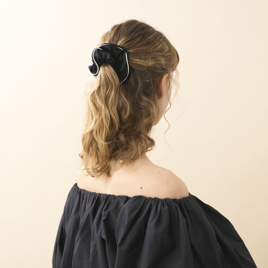 シュシュ｜ALEXANDRE DE PARIS（アレクサンドル ドゥ パリ）