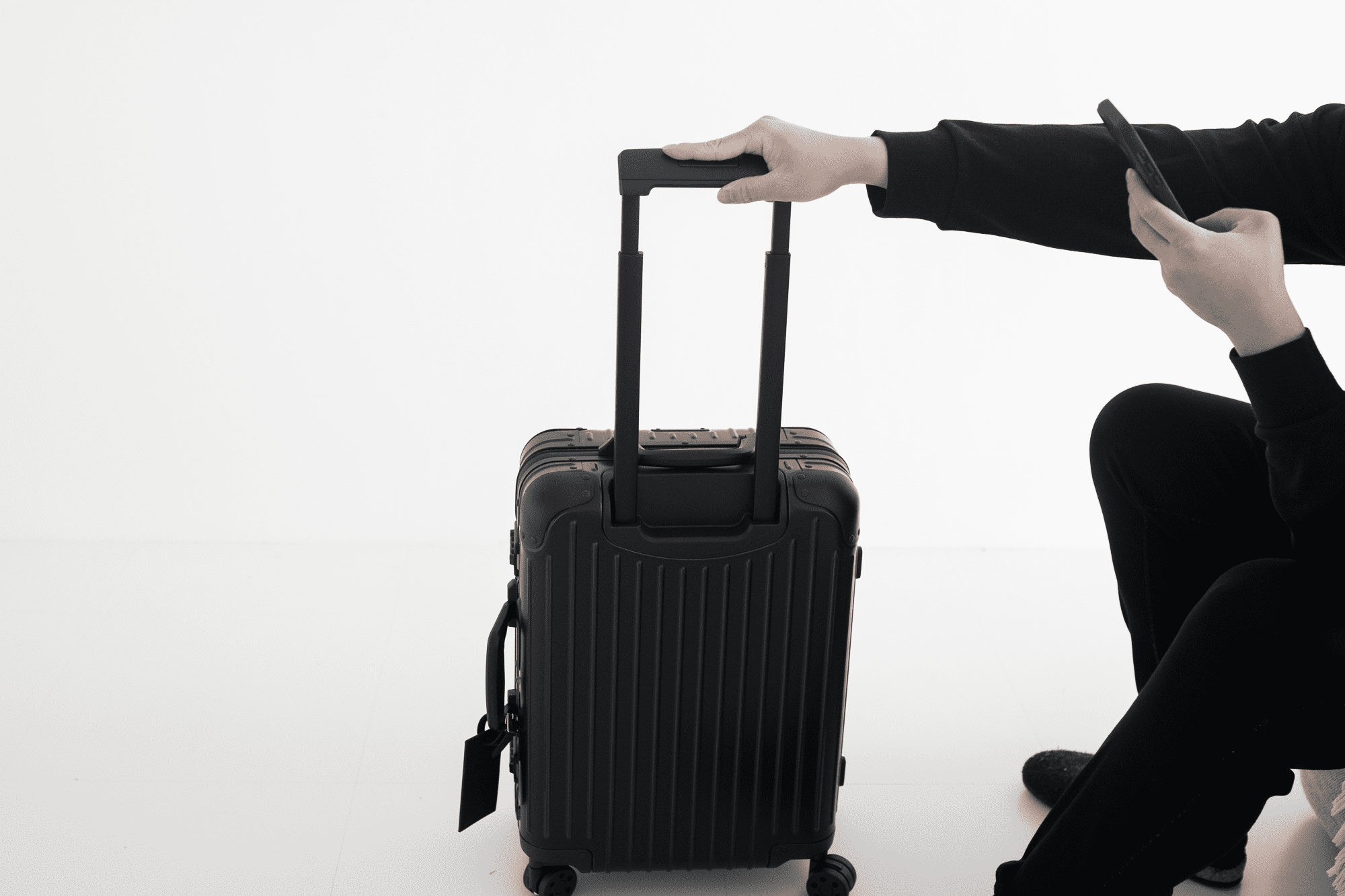 Rimowa Original Cabin S Review - Alex Kwa