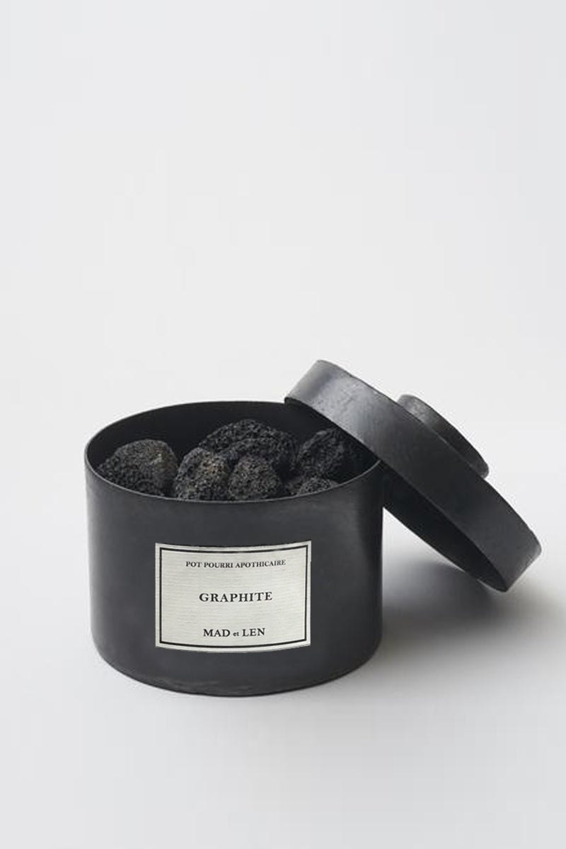 Mad et Len | Shop Online | Pot Pourri Apothicaire | Graphite