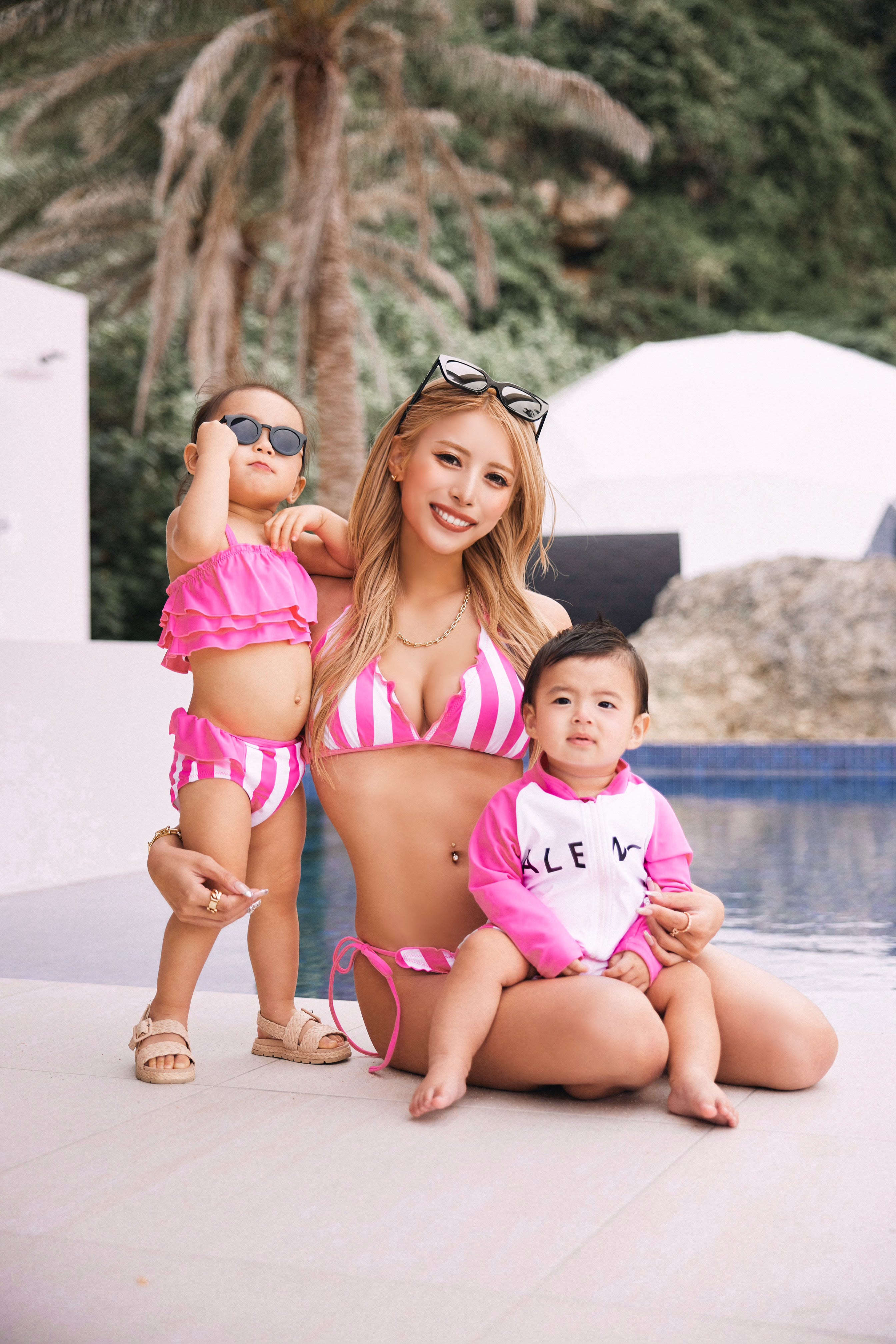 ストライプビキニ