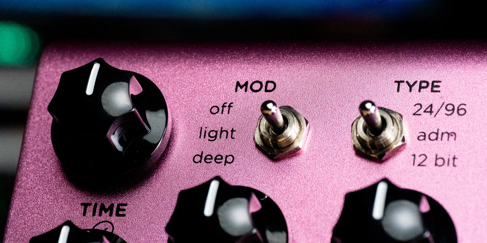 strymon | DIG（V2） | デュアル・デジタル・ディレイ | 製品情報
