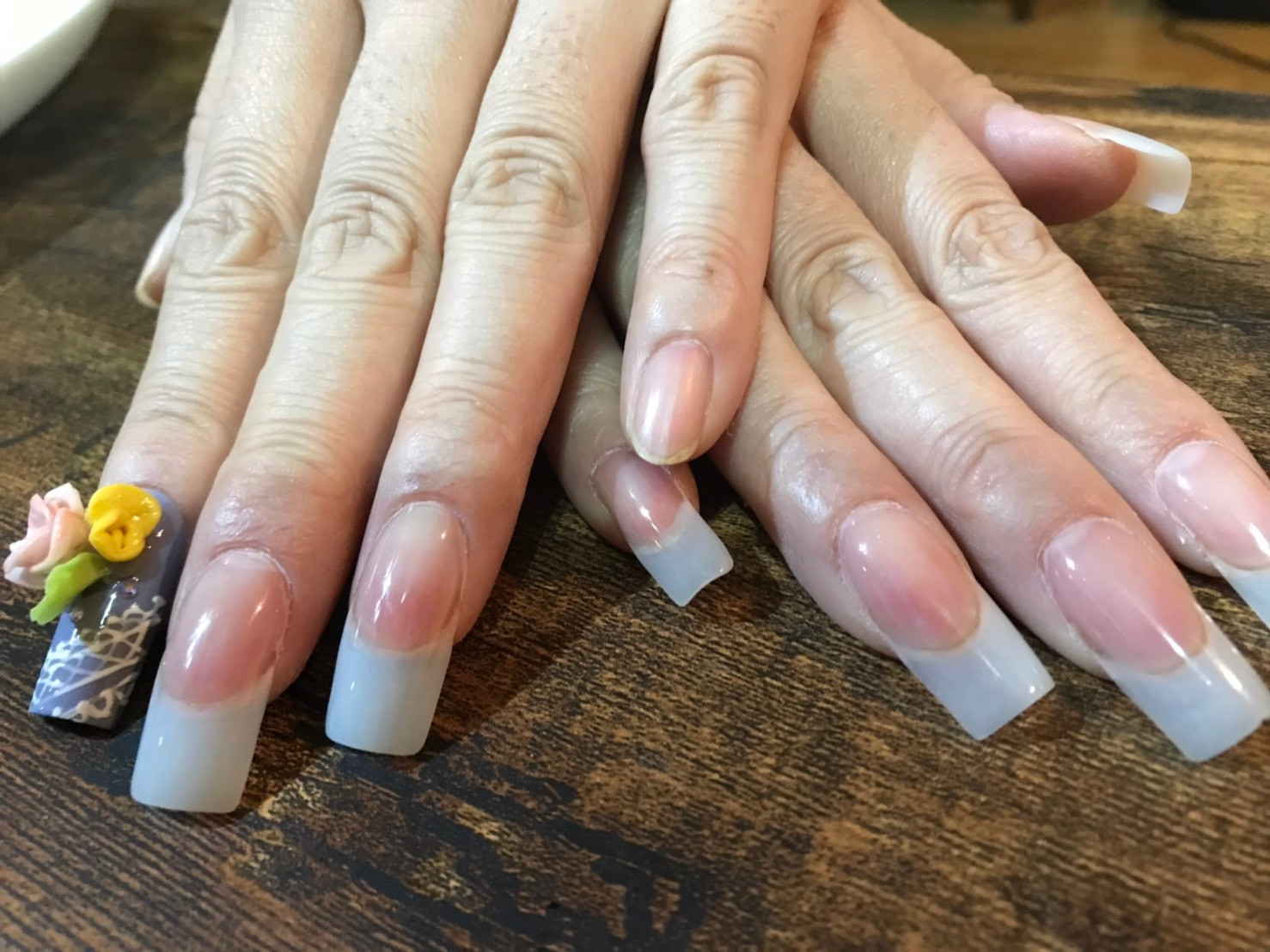 ネイリスト技能検定1級 ST 認定モデルハンド JNEC1級合格ハンド