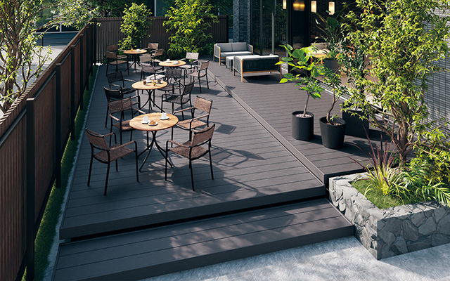 施工例｜人工木デッキ ヴィラウッド（高強度タイプ）｜三協アルミ