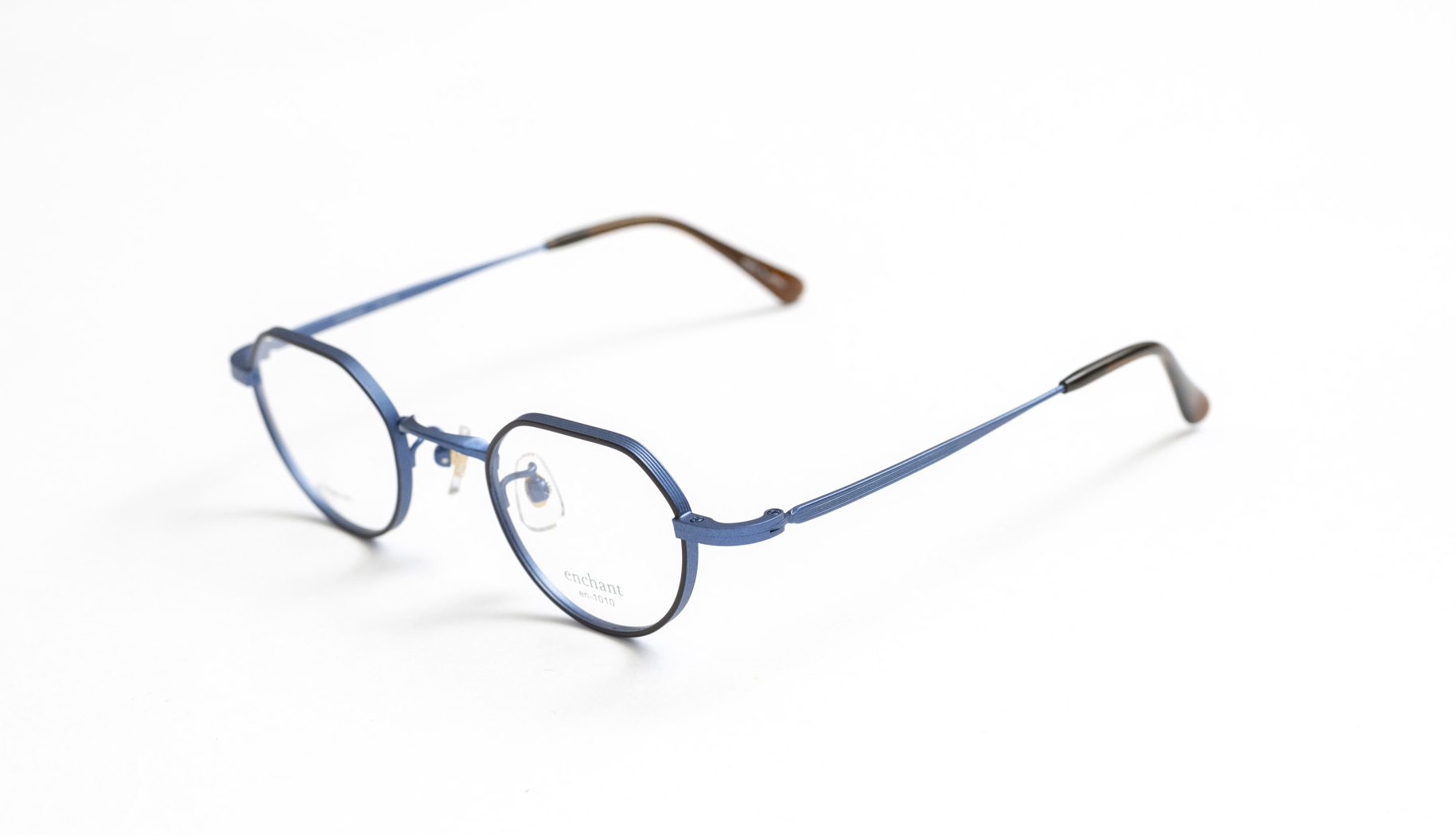 en-1010シリーズ【エンチャント】enchant、強度近視におすすめのメガネ