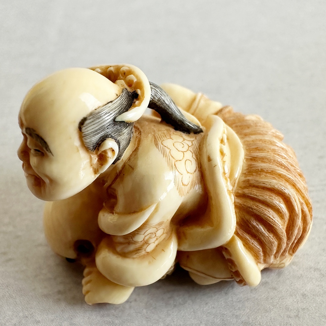 ナ*ラ様 時代物根付置物提げ物縁起物 漁師人物彫刻 ナ*ラ様 時代物根付