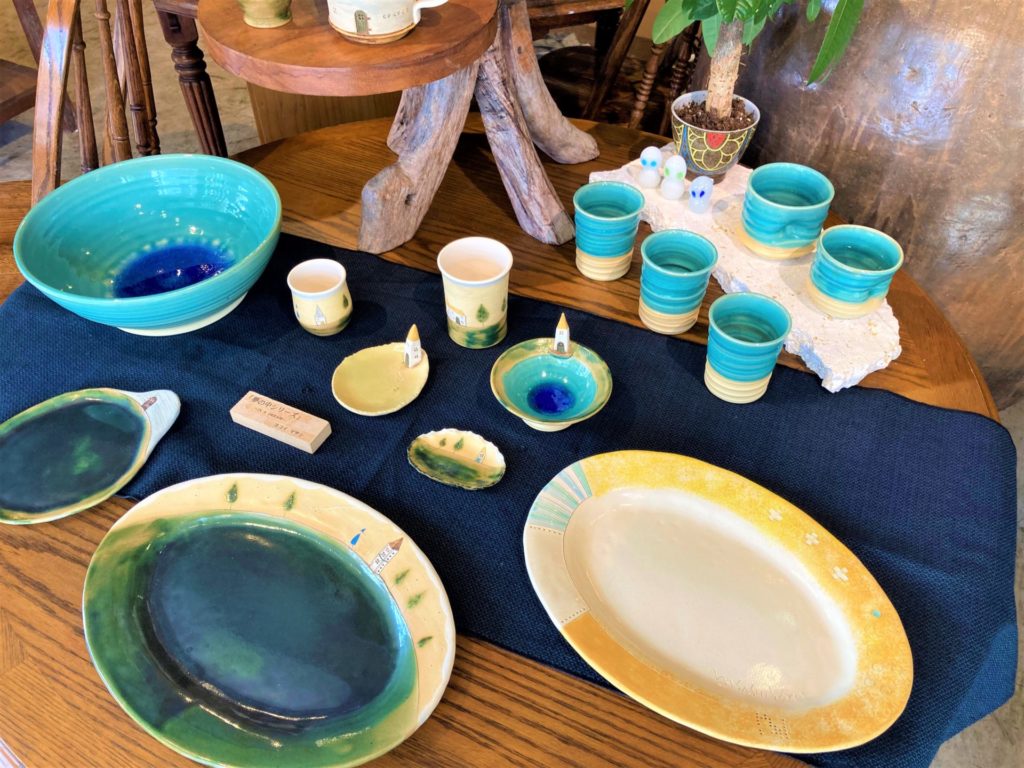 壺屋やちむん通り】サクッと入ってのんびり見れるオシャレな焼き物店3