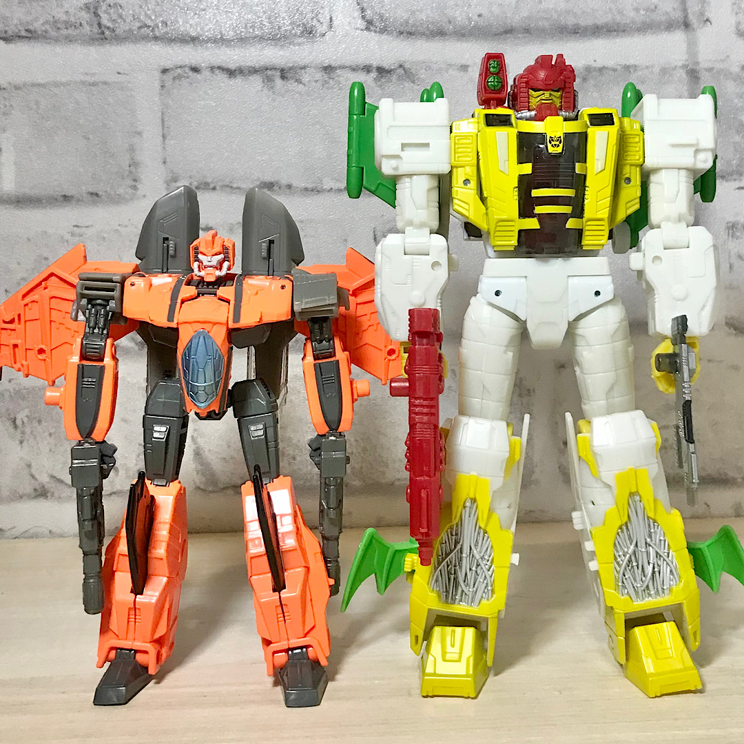 トランスフォーマーレガシー TL-09 ジアクサス & スリリング30