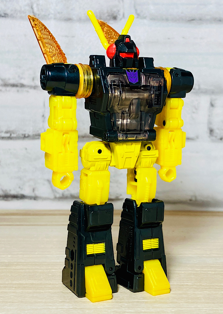 トランスフォーマーレガシー クリーチャーズ・コライド（バズワージー