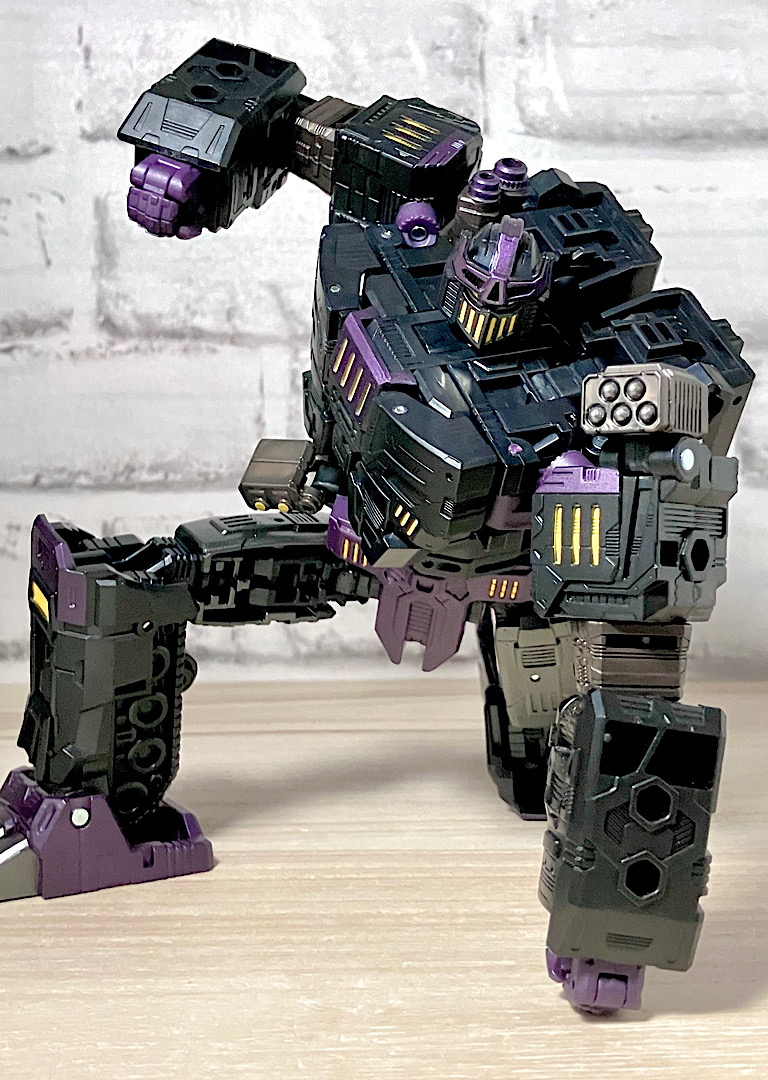 トランスフォーマーエイジ・オブ・ザ・プライム AOTP-06 メガトロナス