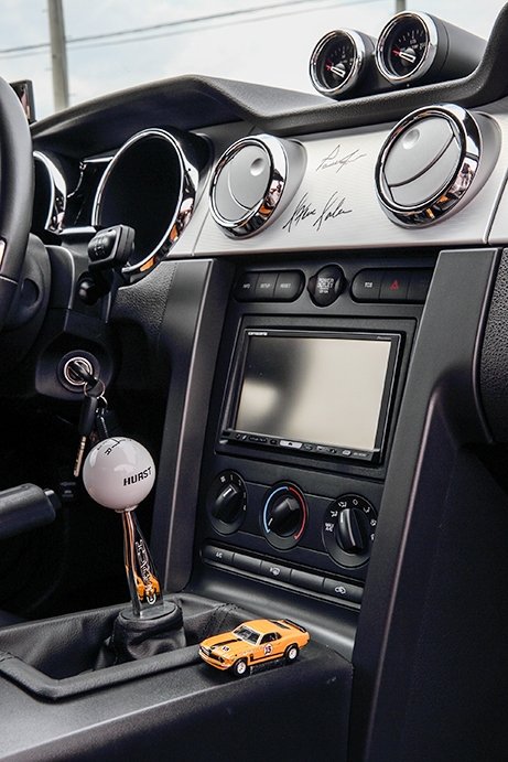 フォードマスタング サリーン PJ リミテッドエディション (FORD