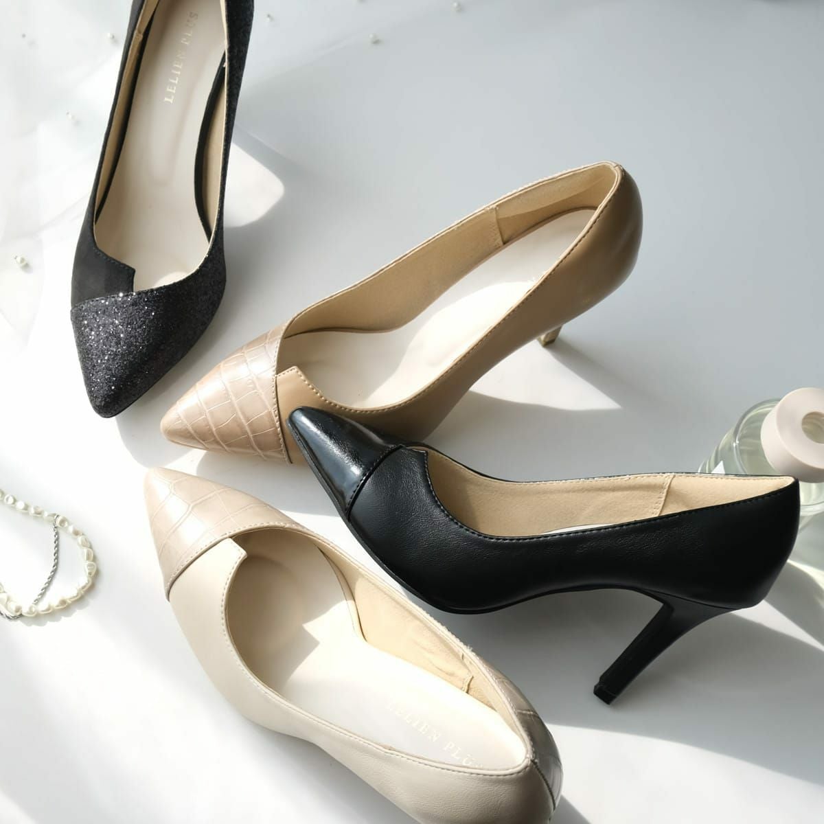 バイカラーポインテッドトゥハイヒールパンプス9センチピンヒール