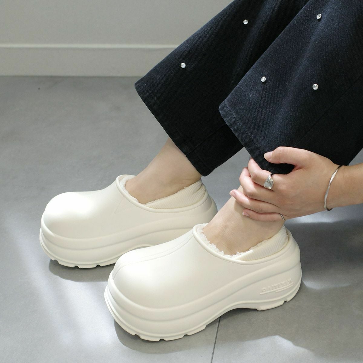 在庫限り！特別価格！】ボアEVAスリッポン厚底 レディース | 《公式