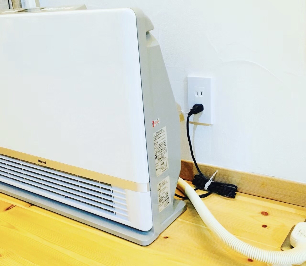 Rinnai 温水ルームヒーター RFM-Y60EB リンナイ ルームほっと！ RFM