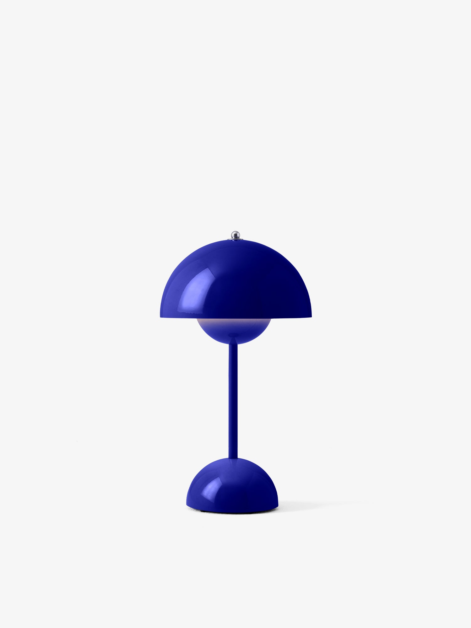 Flowerpot-VP9-Cobalt-Blue_on.