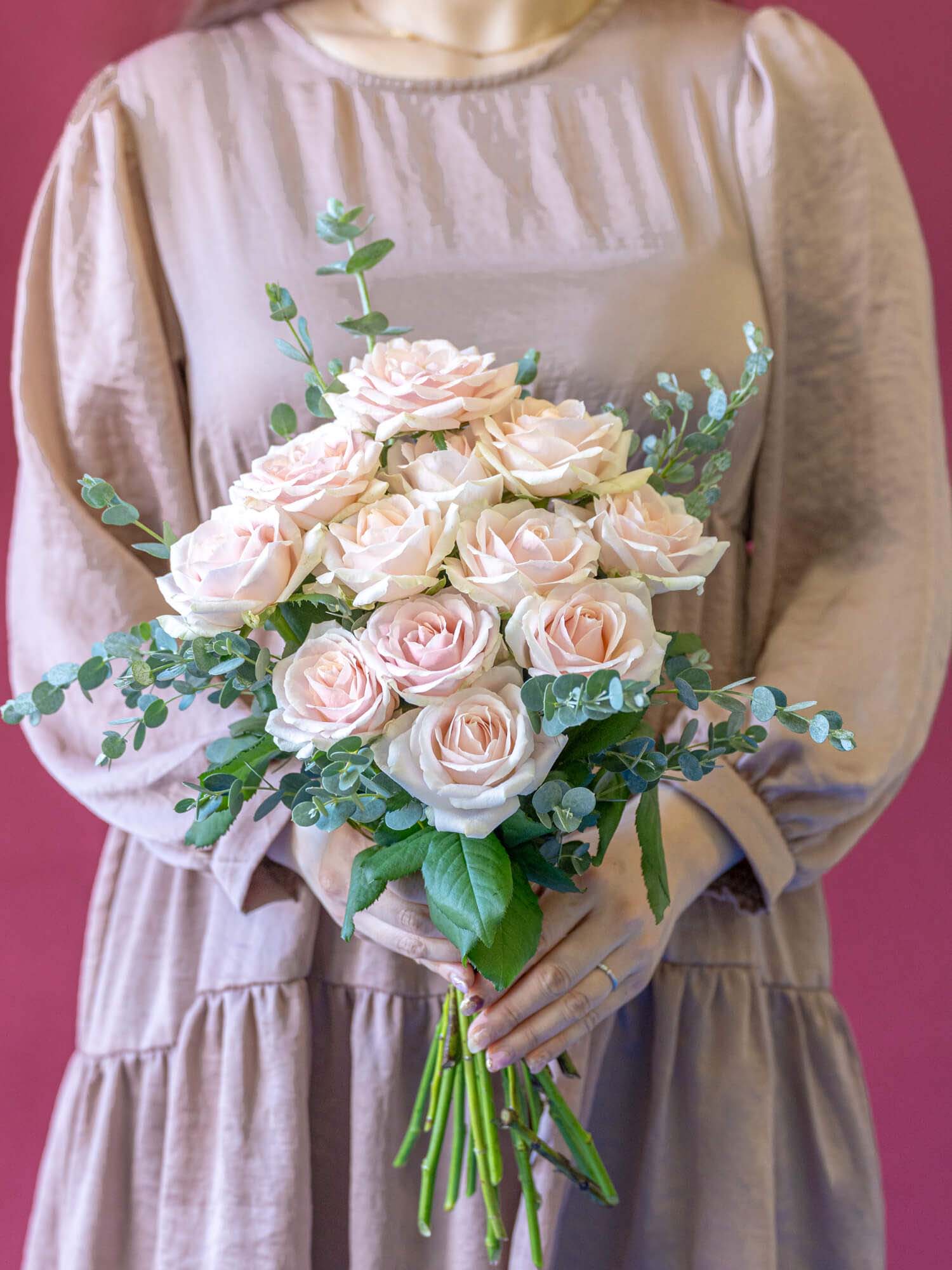 バラの花束 12本 - ピンク - | お花の通販AND PLANTS (アンドプランツ)