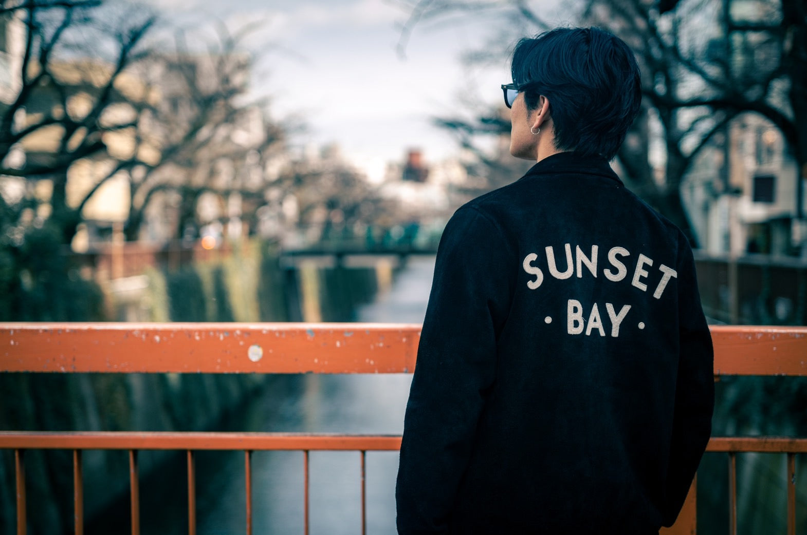 SUNSET BAY -ANAHEIM W/PATCH- BLACK – anemoscope