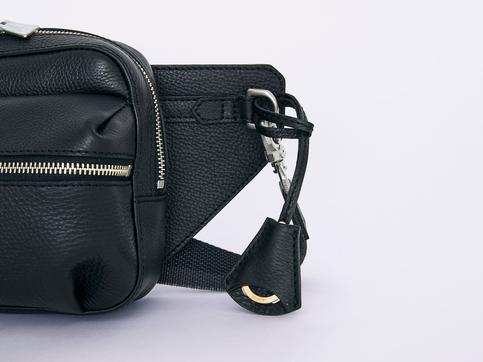 07-07002 ボディバッグ | aniary（アニアリ） OFFICIAL WEB STORE