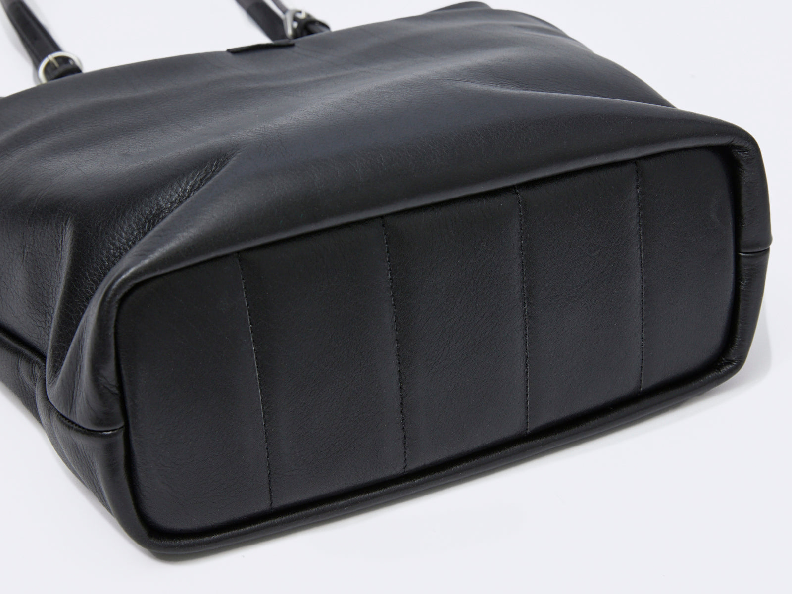 37-02000 トート | aniary（アニアリ） OFFICIAL WEB STORE [メーカー