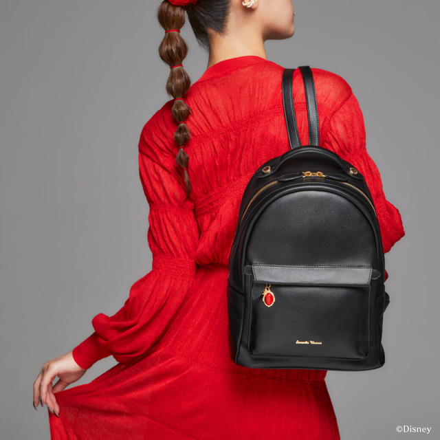 ツイステ×サマンサタバサ」寮服や魔法石イメージした、バッグや小物が