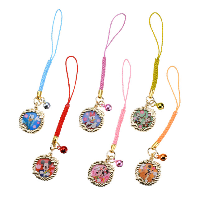 ディズニー」ミッキー＆ミニー、ベイマックスらと迎春♪ 和風な猫コス