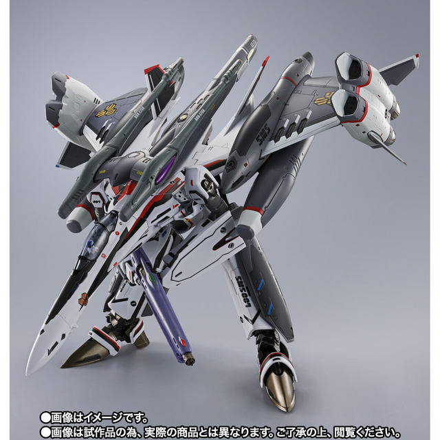 マクロスF」アルト機「VF-25F」がトルネード装備でDX超合金に復活！ 艶