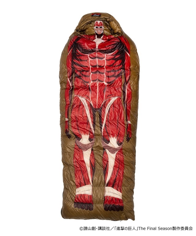 進撃の巨人」“壁の巨人”寝袋がインパクト大！エレン＆リヴァイのダウン